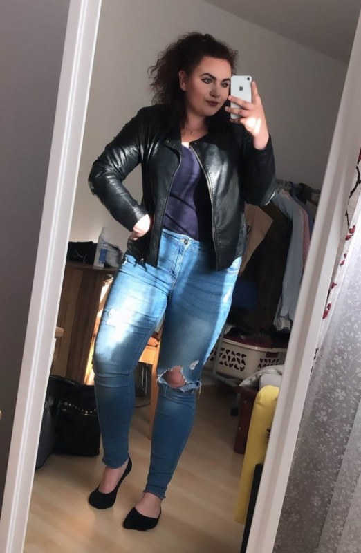 Plno�t�hl� modelky, plus size modelka, baculky