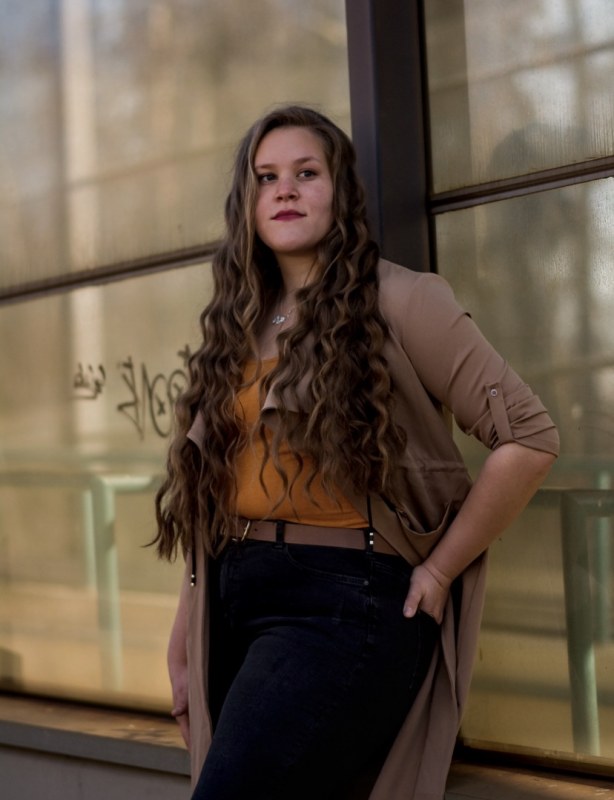 Plno�t�hl� modelky, plus size modelka, baculky