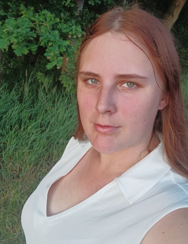 Plno�t�hl� modelky, plus size modelka, baculky
