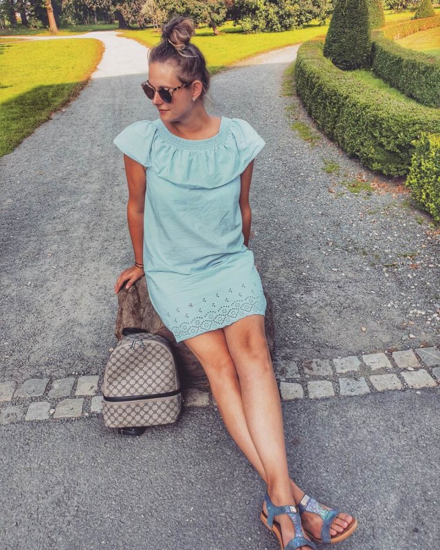 Plno�t�hl� modelky, plus size modelka, baculky, 201-D8D43BCF-E7AF-496D-BE43-6FB045666BDB