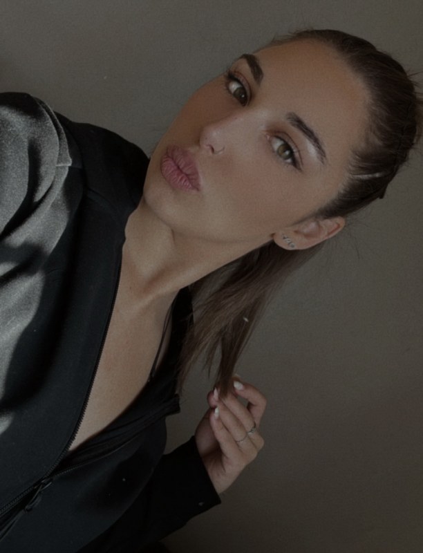 Plno�t�hl� modelky, plus size modelka, baculky
