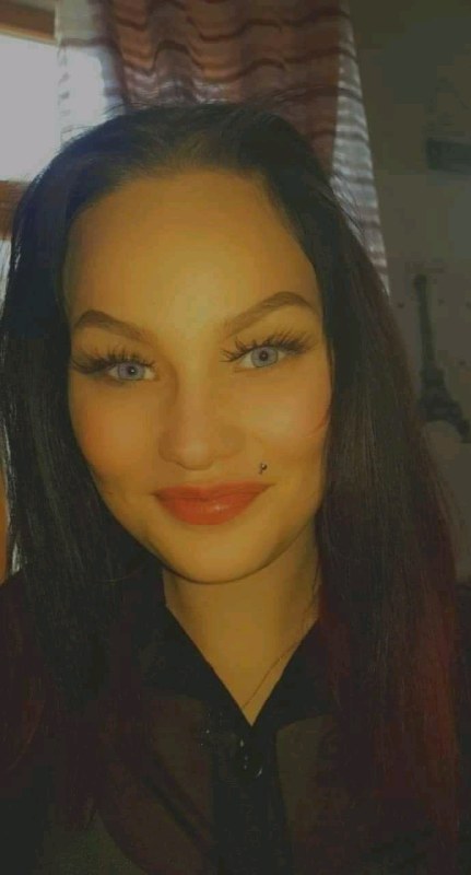 Plno�t�hl� modelky, plus size modelka, baculky