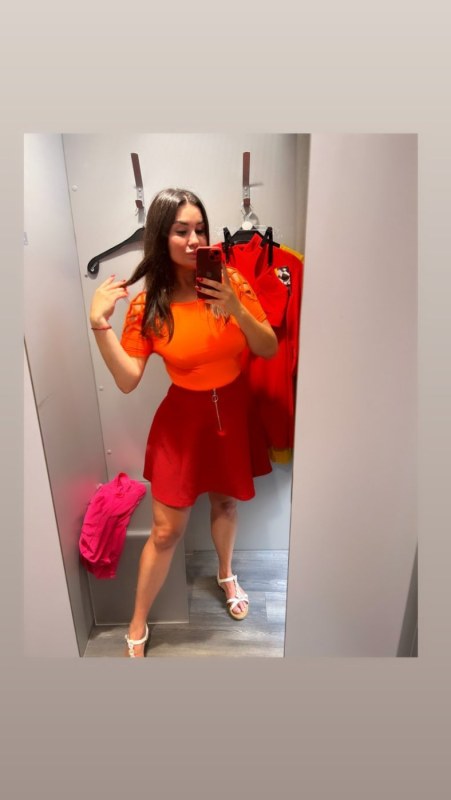 Plno�t�hl� modelky, plus size modelka, baculky, 274-B0DCF493-A4B1-471B-B55C-4A3140EAF9D7