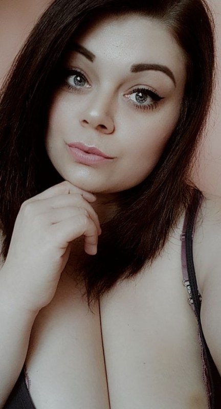 Plno�t�hl� modelky, plus size modelka, baculky