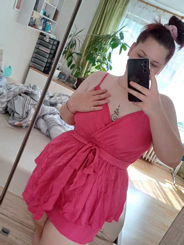 Plno�t�hl� modelky, plus size modelka, baculky