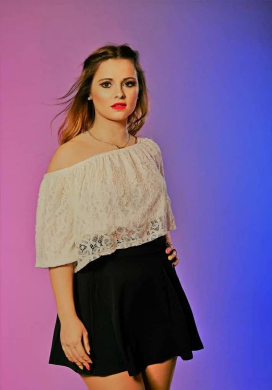 Plno�t�hl� modelky, plus size modelka, baculky, 348-20210423_121451