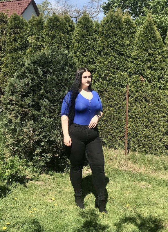Plno�t�hl� modelky, plus size modelka, baculky