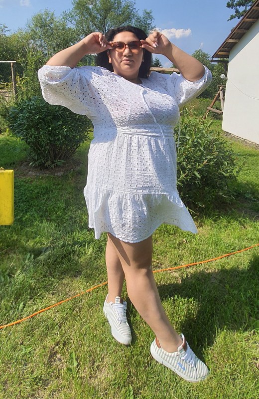 Plno�t�hl� modelky, plus size modelka, baculky