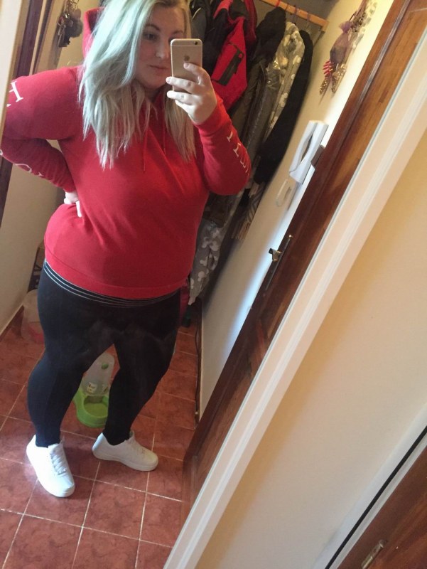 Plno�t�hl� modelky, plus size modelka, baculky