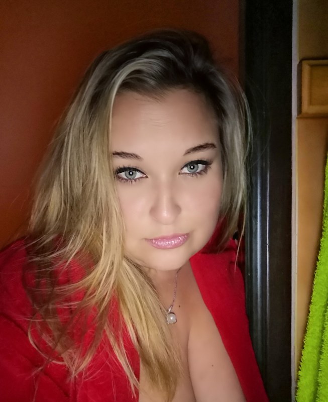 Plno�t�hl� modelky, plus size modelka, baculky