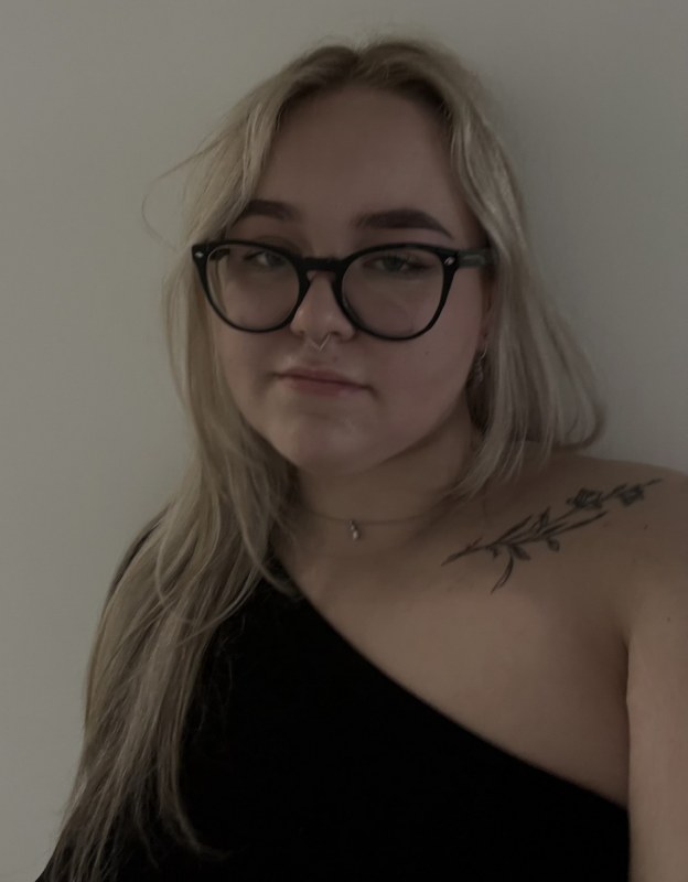Plno�t�hl� modelky, plus size modelka, baculky
