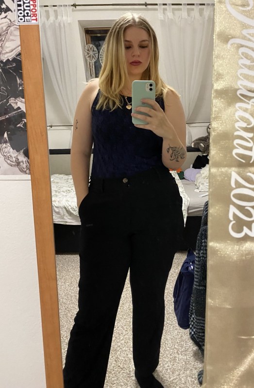 Plno�t�hl� modelky, plus size modelka, baculky