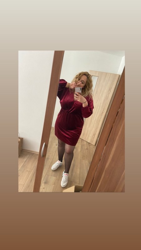 Plno�t�hl� modelky, plus size modelka, baculky