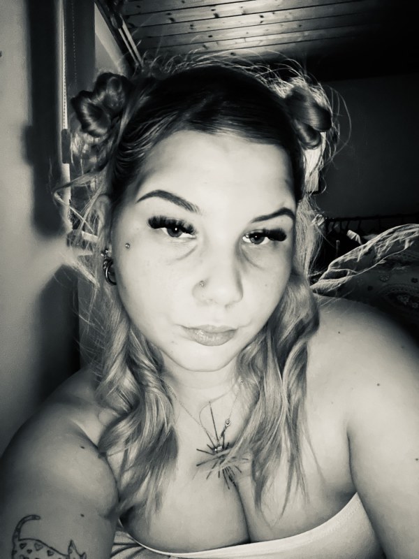 Plno�t�hl� modelky, plus size modelka, baculky