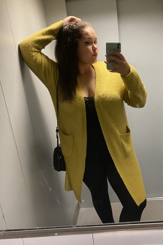 Plno�t�hl� modelky, plus size modelka, baculky