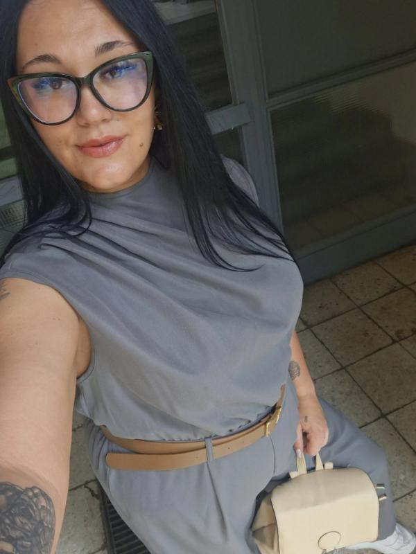 Plno�t�hl� modelky, plus size modelka, baculky, 661-inbound8706714891829742511