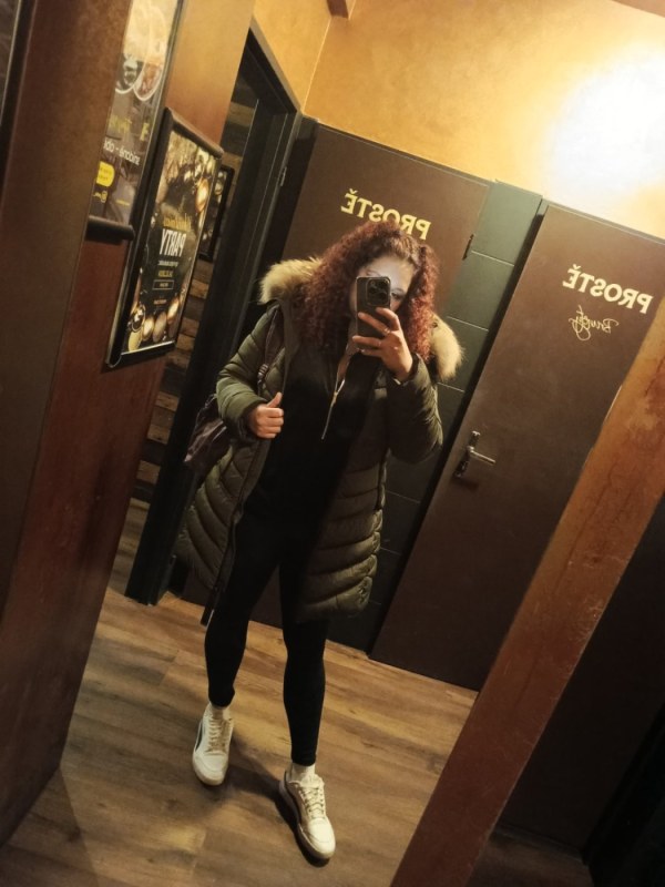 Plno�t�hl� modelky, plus size modelka, baculky