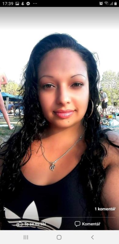 Plno�t�hl� modelky, plus size modelka, baculky, 758-inbound6768366437362808203