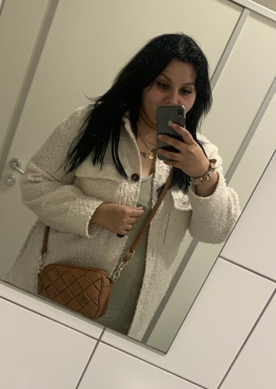 Plno�t�hl� modelky, plus size modelka, baculky