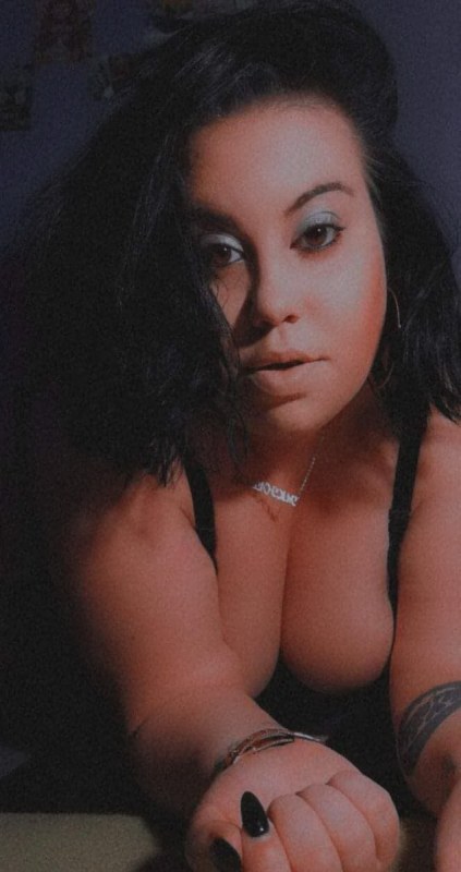 Plno�t�hl� modelky, plus size modelka, baculky