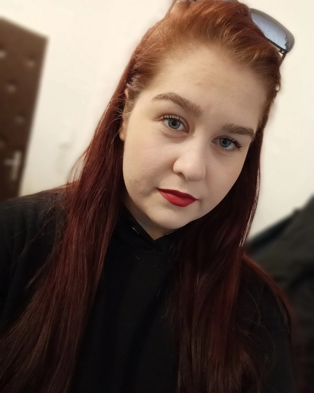 Plno�t�hl� modelky, plus size modelka, baculky