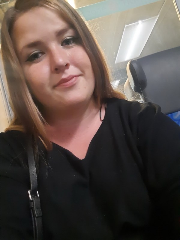 Plno�t�hl� modelky, plus size modelka, baculky