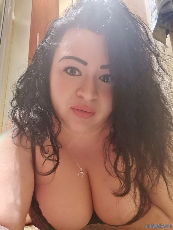 Plno�t�hl� modelky, plus size modelka, baculky