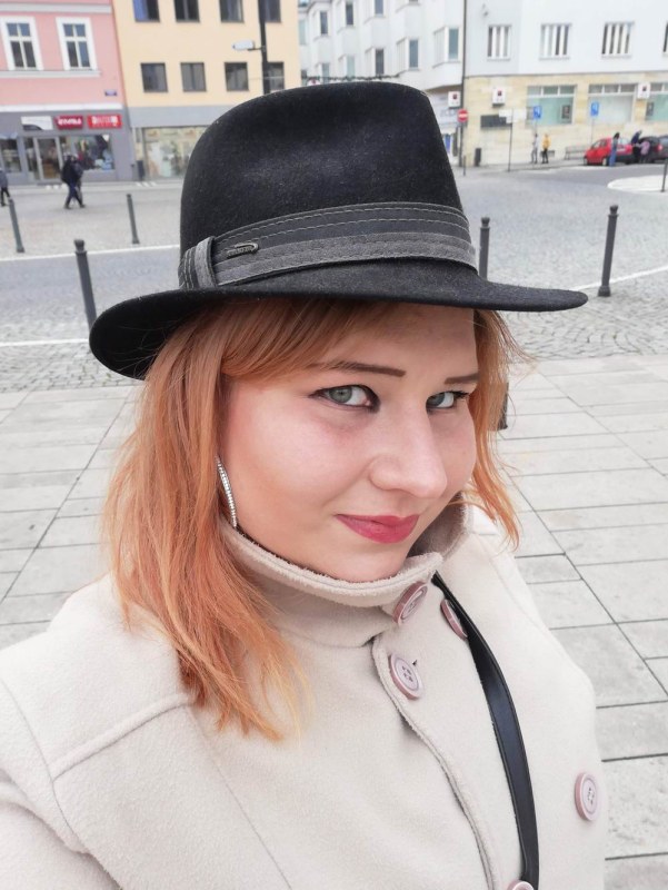 Plno�t�hl� modelky, plus size modelka, baculky