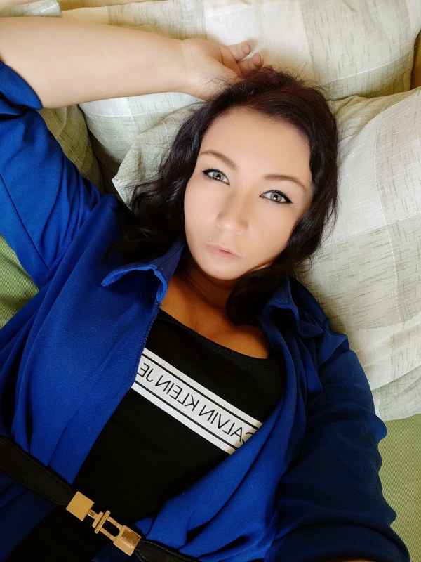 Plno�t�hl� modelky, plus size modelka, baculky