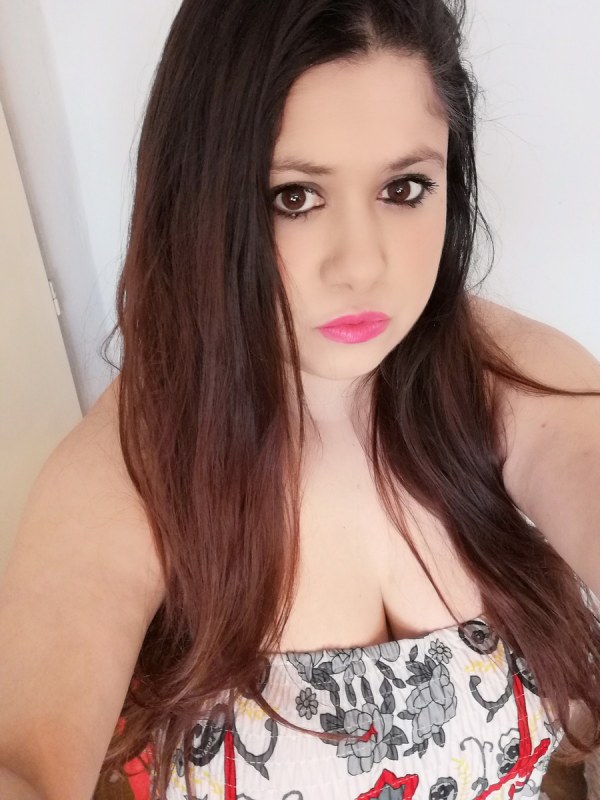Plno�t�hl� modelky, plus size modelka, baculky
